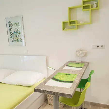 Apartments Nona 1 Hvar Town Exterior photo