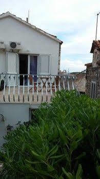 Apartment Nona 1 *